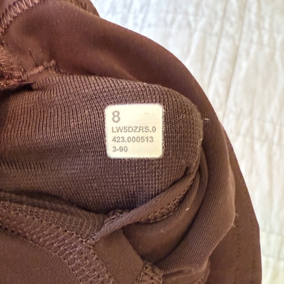 Lululemon Wunder Train Leggings 25” - Picture 3 of 3